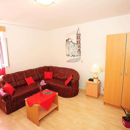 Apartment Mile ซาดาร์ ภายนอก รูปภาพ
