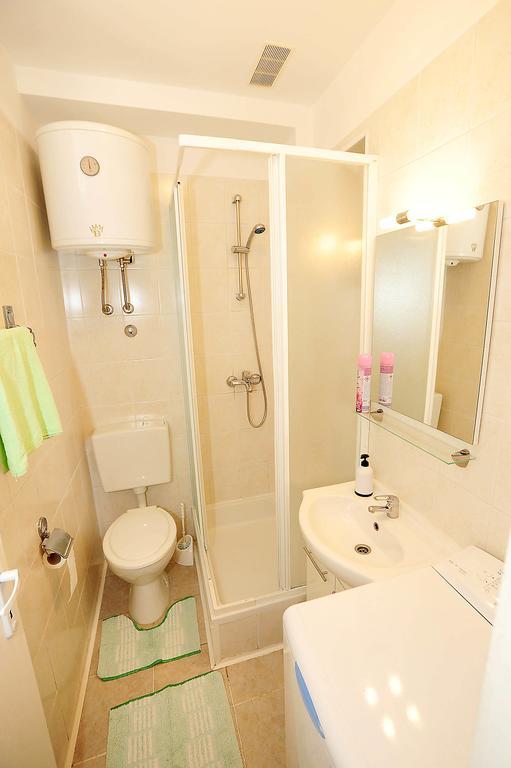 Apartment Mile ซาดาร์ ภายนอก รูปภาพ
